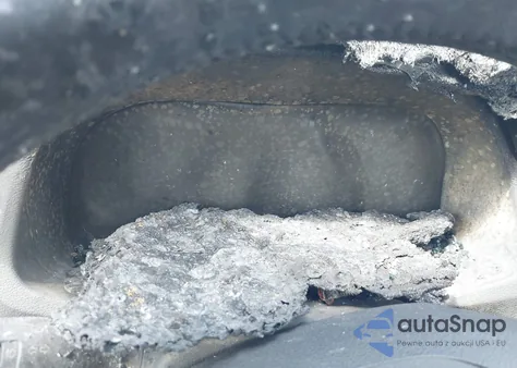 2017 Hyundai Tucson Limited z USA, uszkodzony, nr VIN KM8J3CA24HU301528